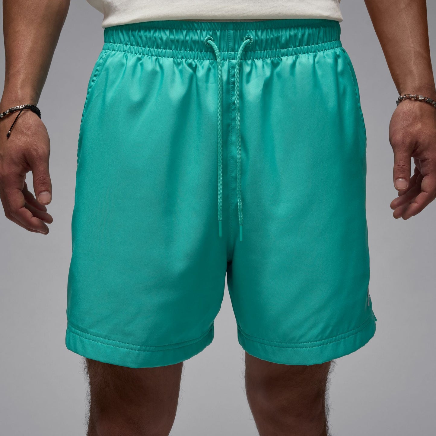 M Jordan Poolside HF9371-392 - Velora