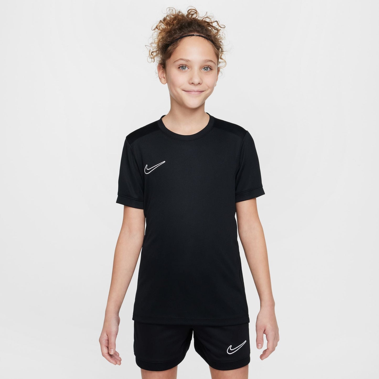 Y Nike Academy HJ3716-010 - Velora
