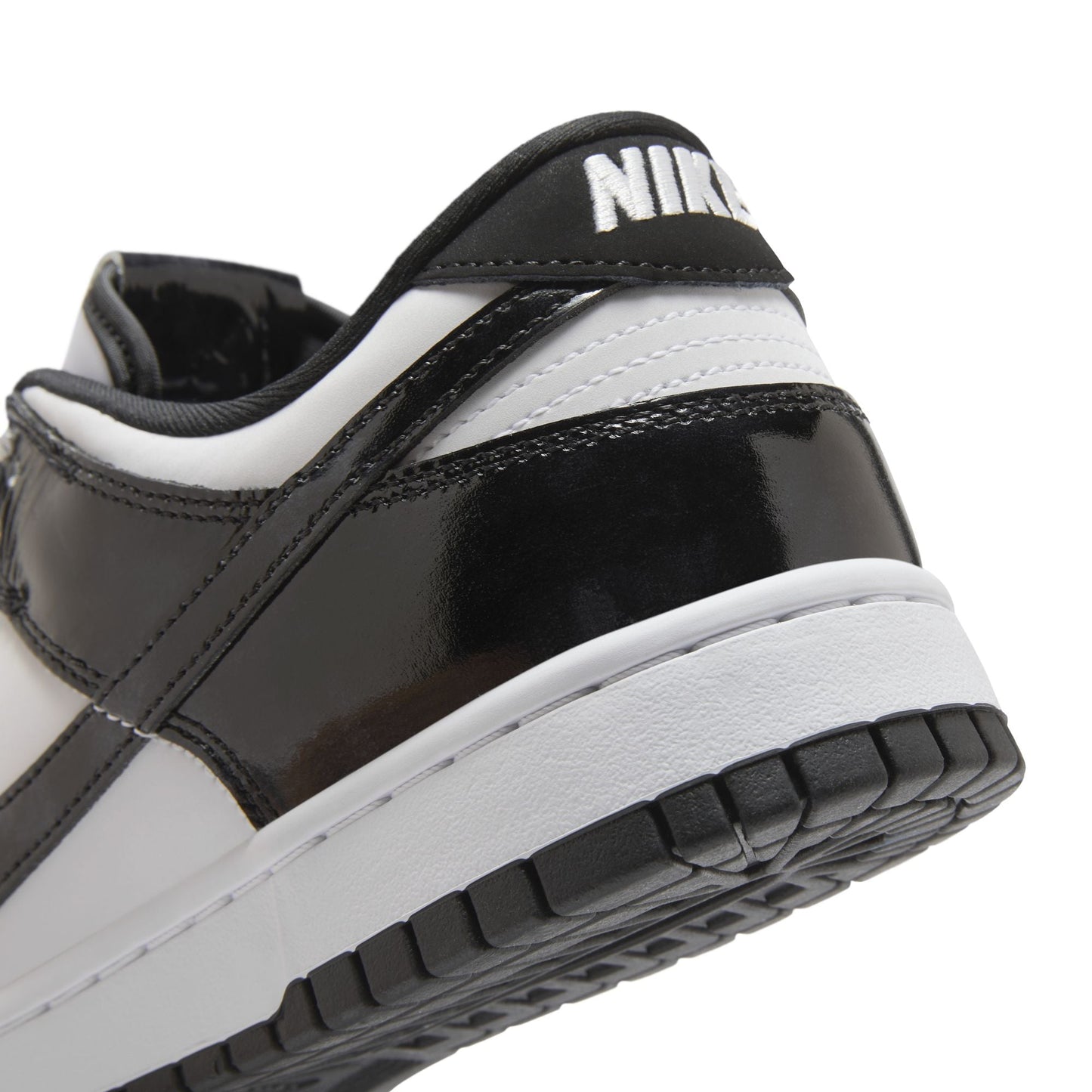 M Nike Dunk Low Retro SE HQ1965-100 - Velora