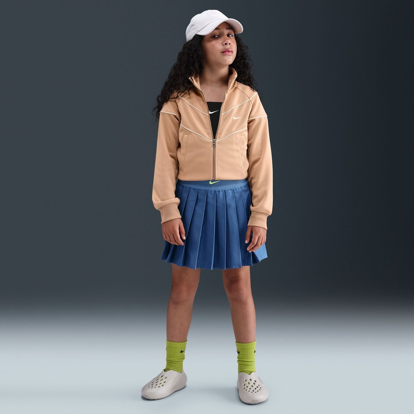 Y Nike Sportswear HQ9448-200 - Velora