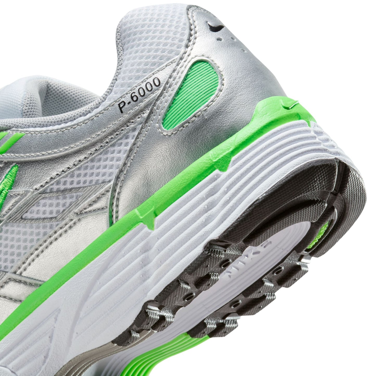 M Nike P-6000 SE IB2985-001 - Velora