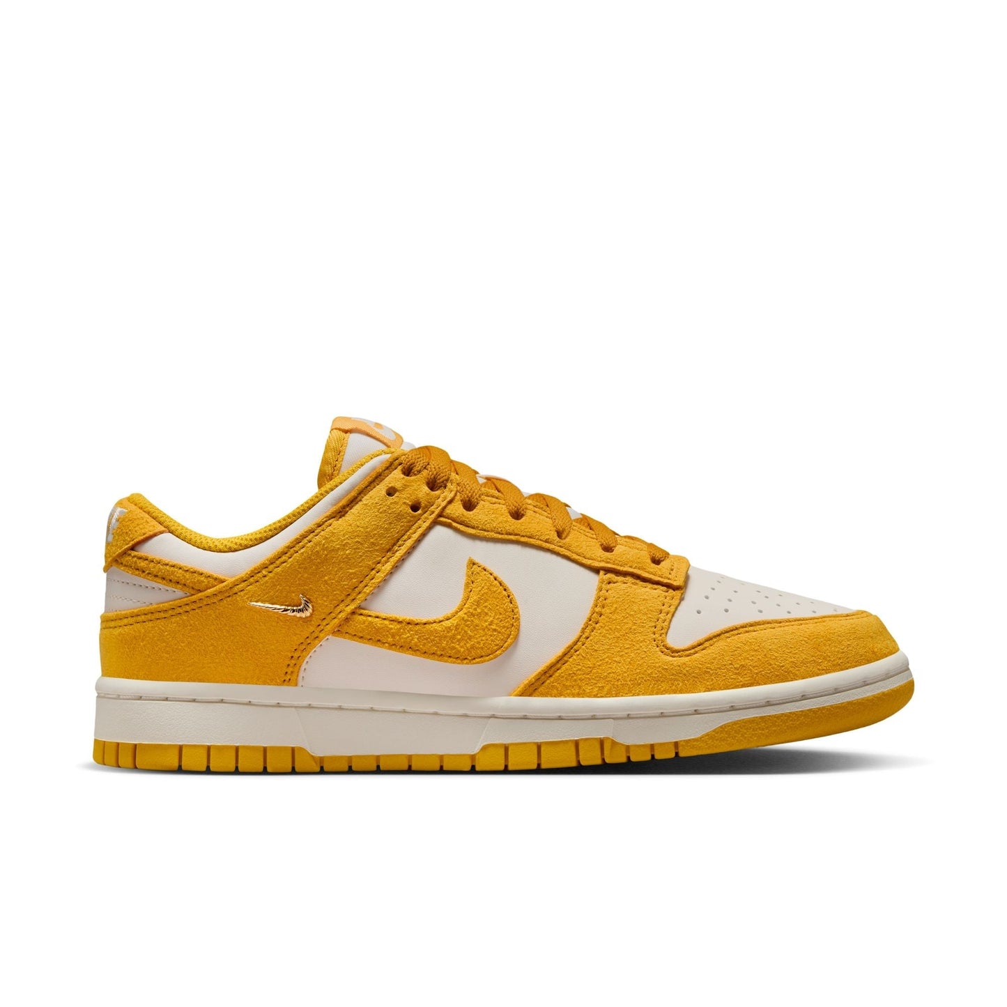 W Nike Dunk Low IB4417-101 - Velora