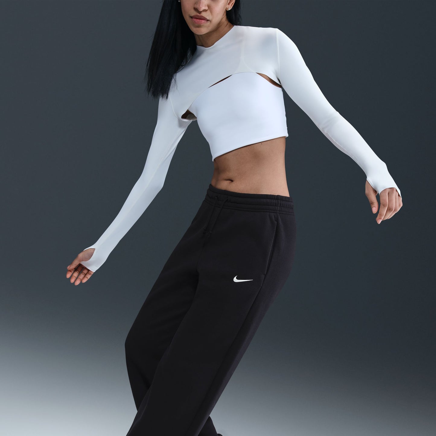 W Nike Sportswear Phoenix Fleece IH1011-010 - Velora