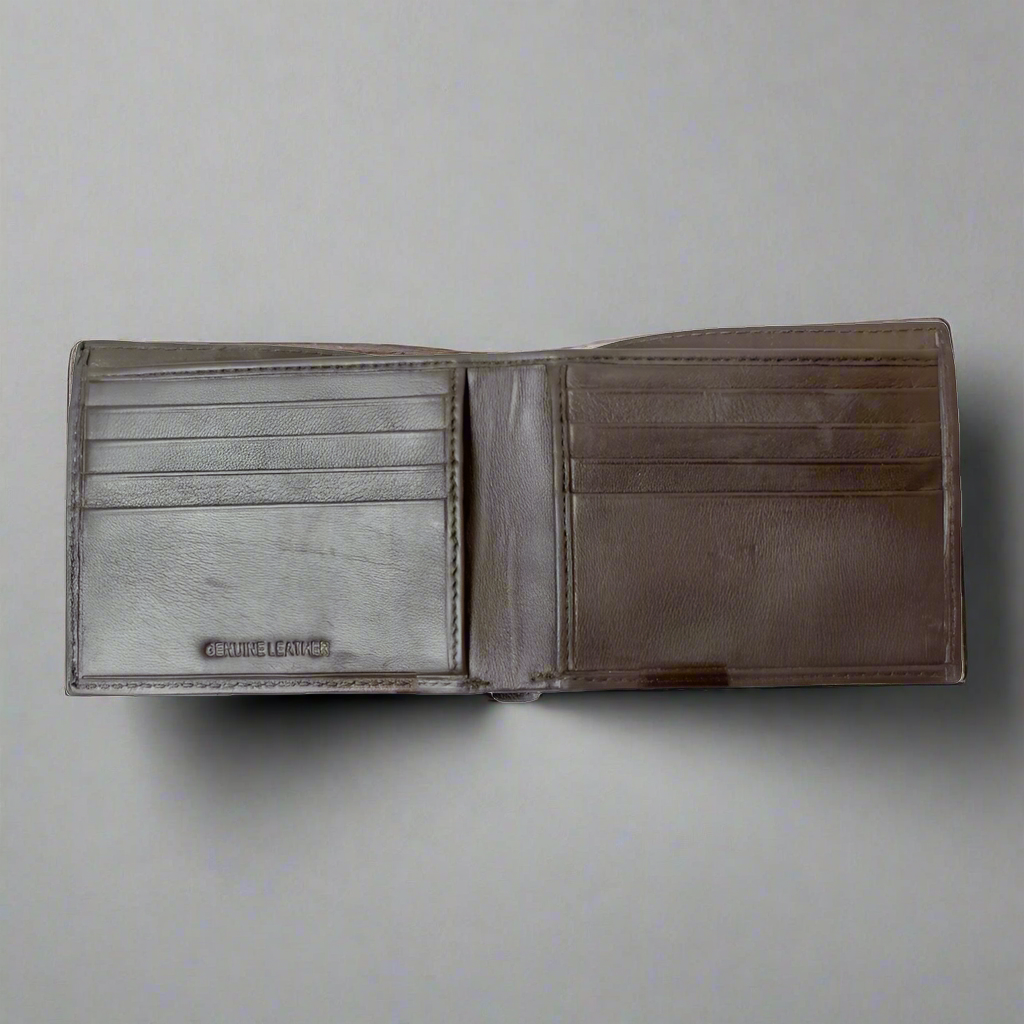 BOL Men's Bifold Leather Wallet - Velora Luxury Fashion