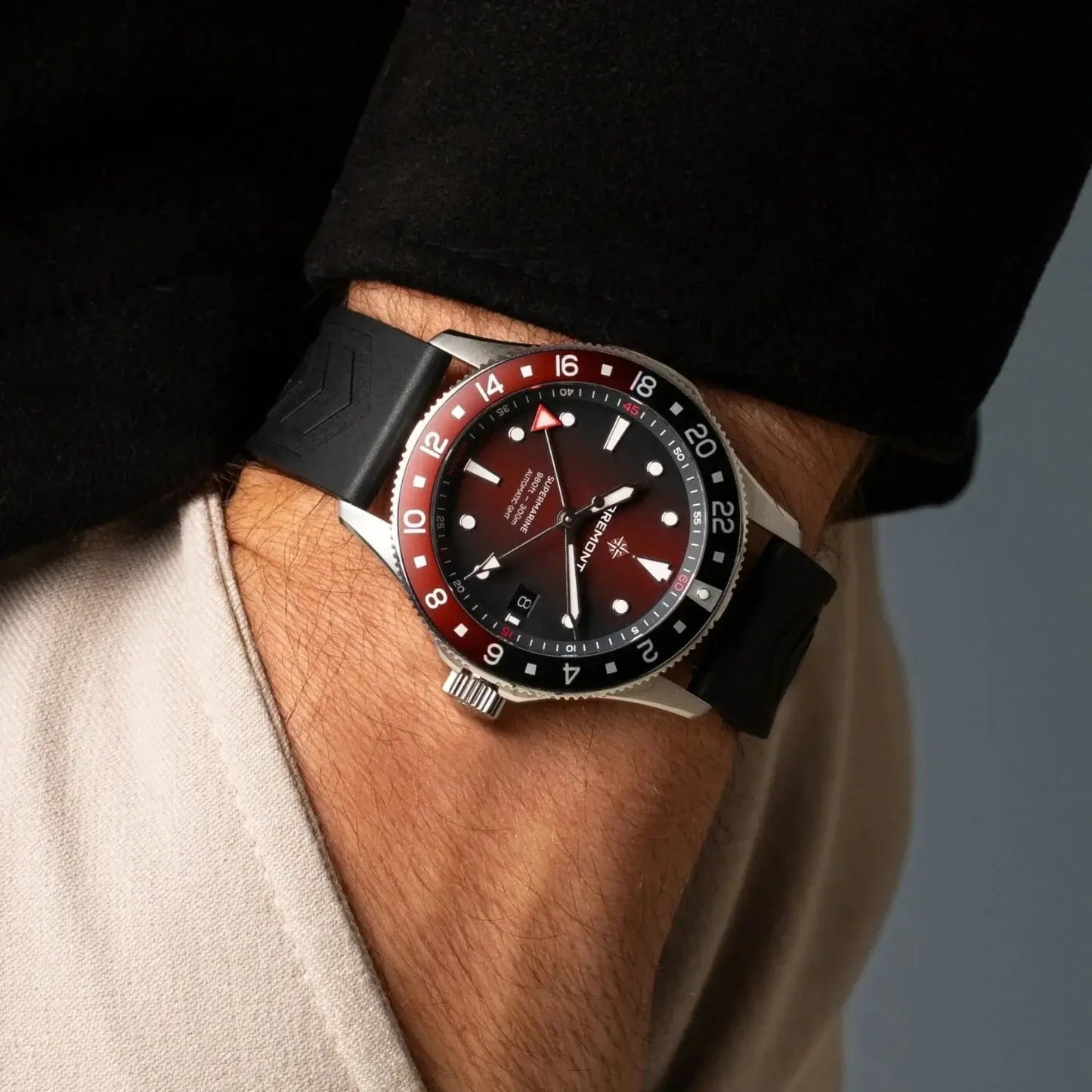 Bremont Supermarine 300M GMT, 'Ember' Red SM40-GMT-SS-RDBK-R-S - Velora