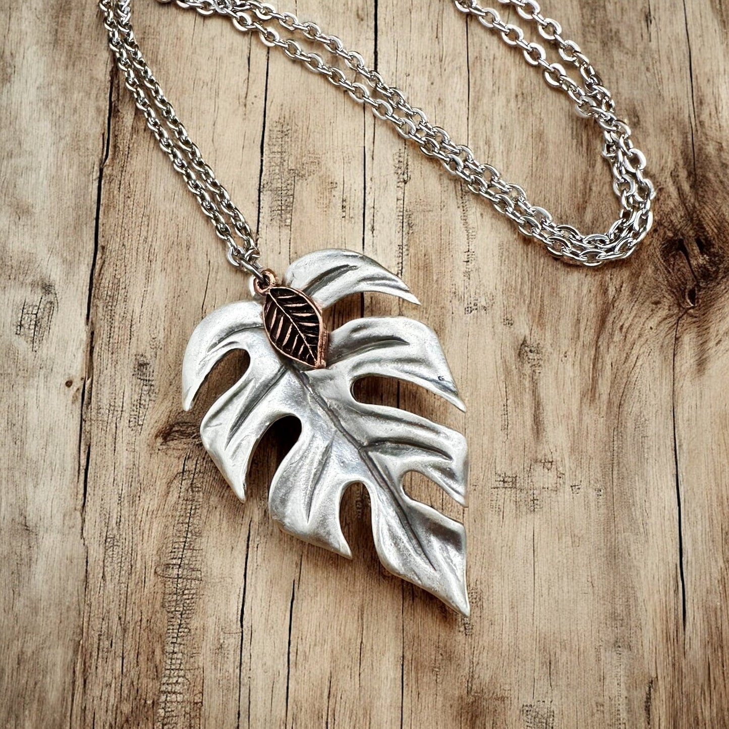 Palm Leaf Necklace - Velora