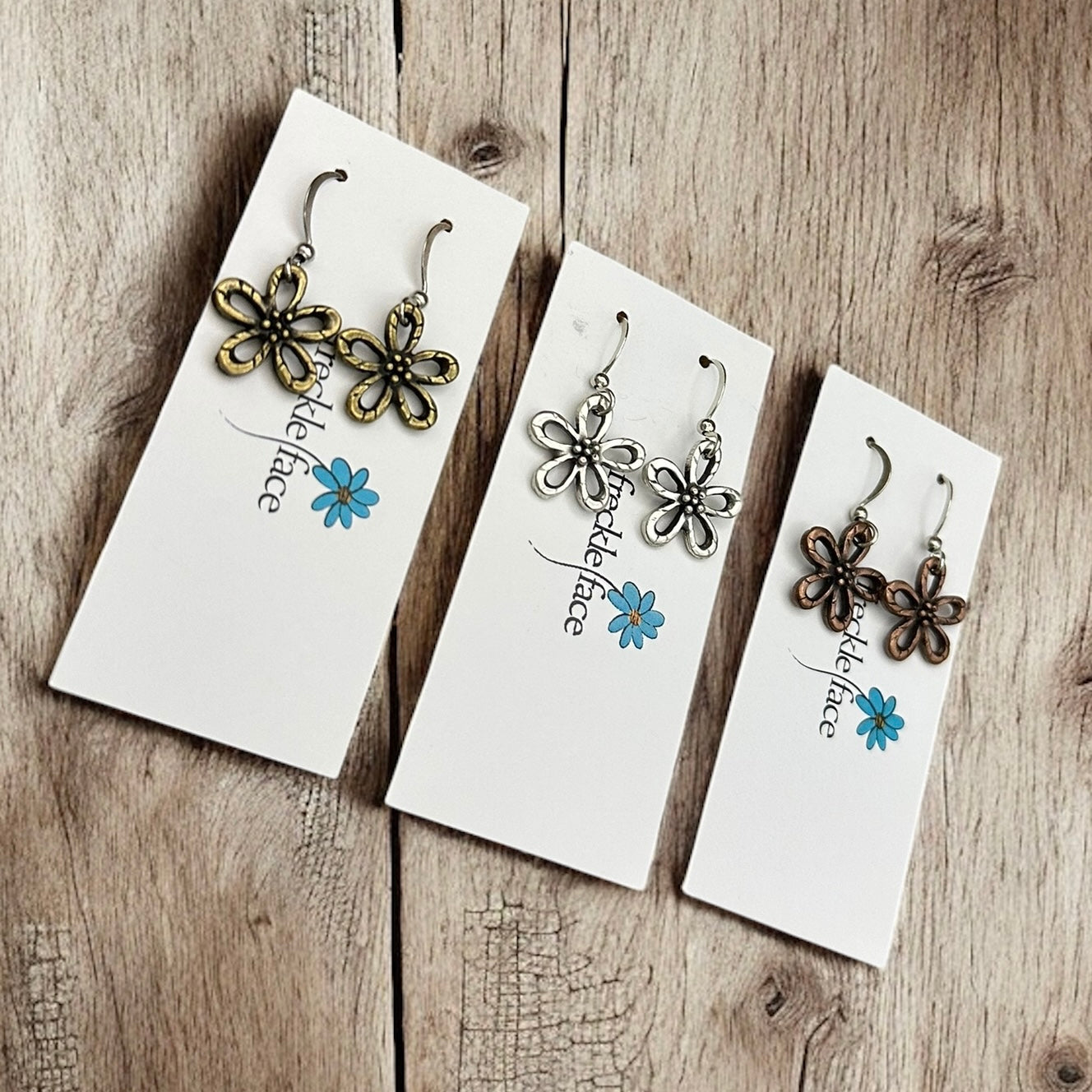 Flower Blossom Earrings - Velora