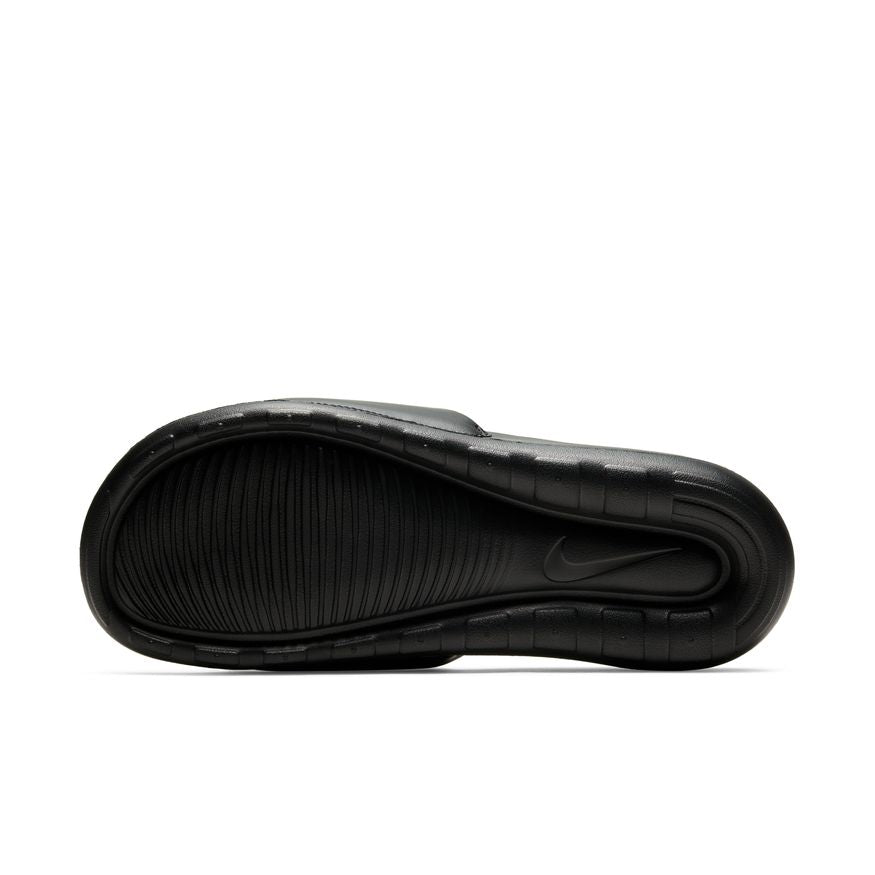 M Nike Victori One CN9675-003 - Velora