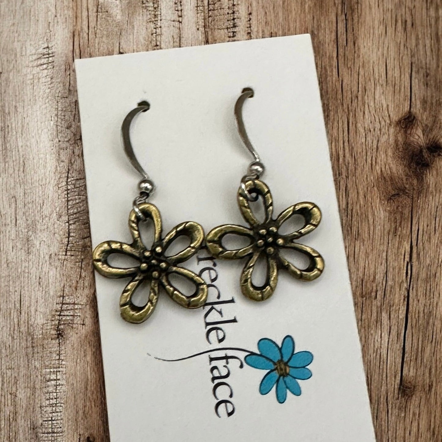 Flower Blossom Earrings - Velora