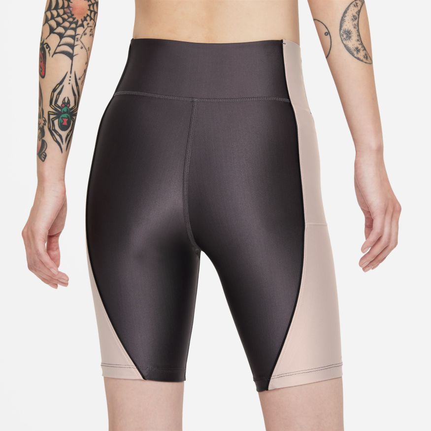 W J ESSEN LEG SHORT DC2177-082 - Velora