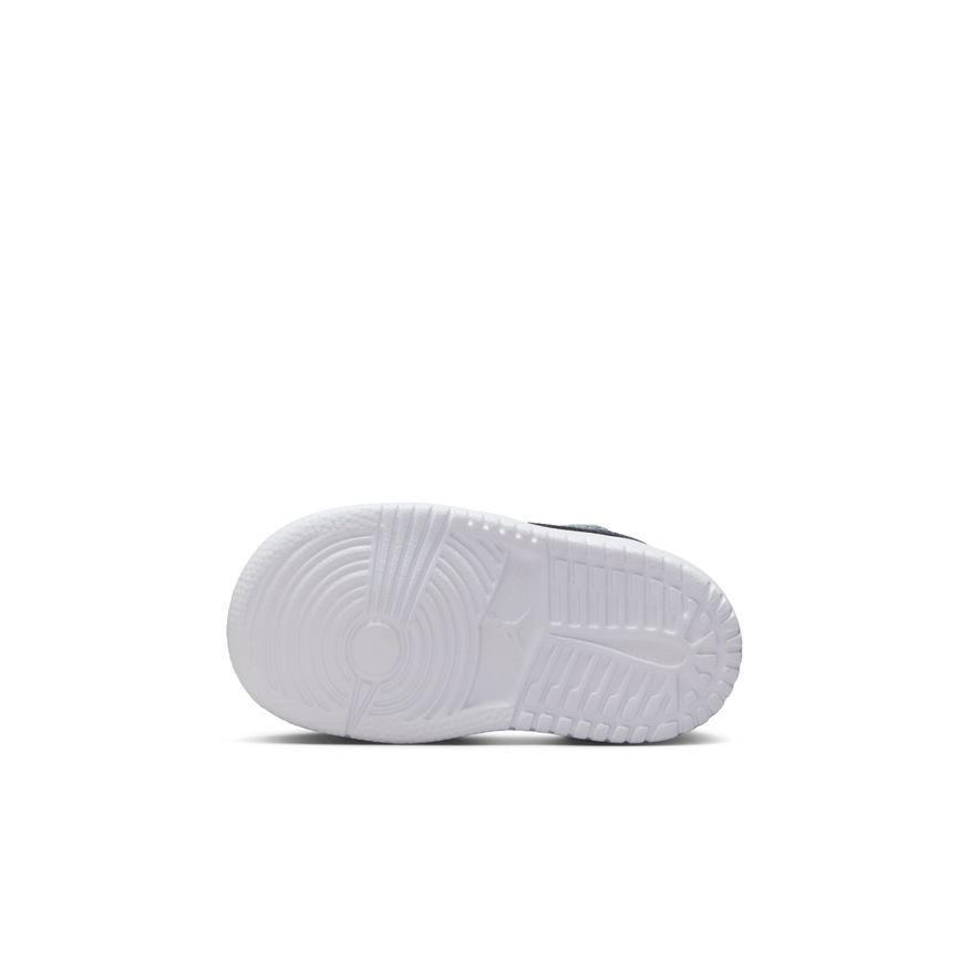 Y Jordan 1 Low Alt DR9747-146 - Velora