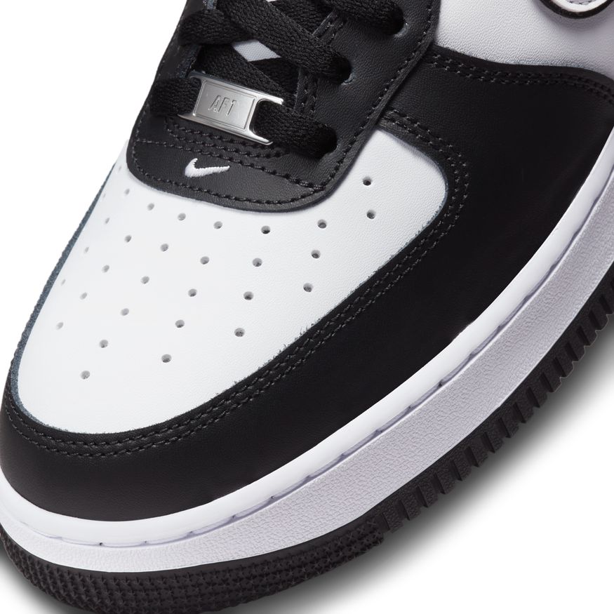 M Nike Air Force 1 '07 DV0788-001 - Velora