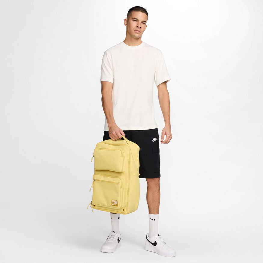 Nike Utility Speed FN4106-700 - Velora