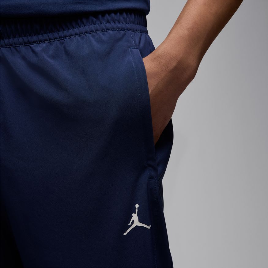 M Jordan Sport FN5840-410 - Velora