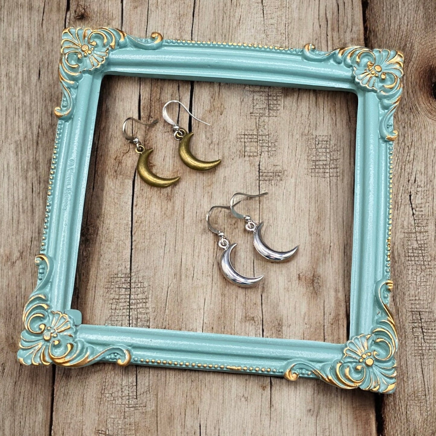Bubble Moon Earrings - 3D Crescent Shape, Hypoallergenic, Nickel-free - Velora