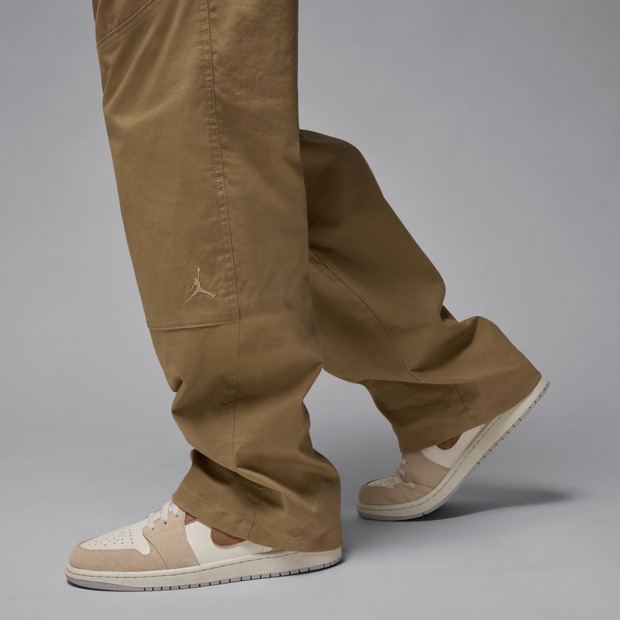M Jordan Essentials HF9329-257 - Velora