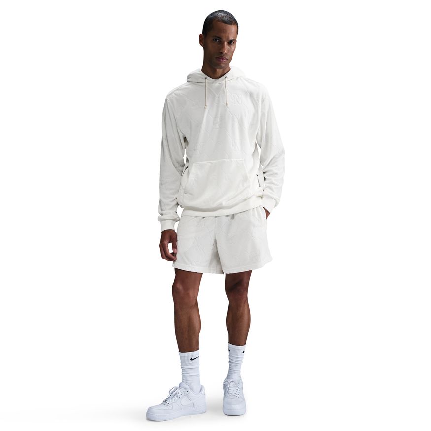 M Nike Standard Issue HJ4223-133 - Velora