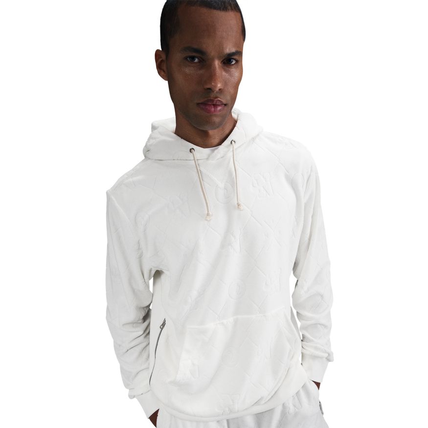 M Nike Standard Issue HJ4223-133 - Velora