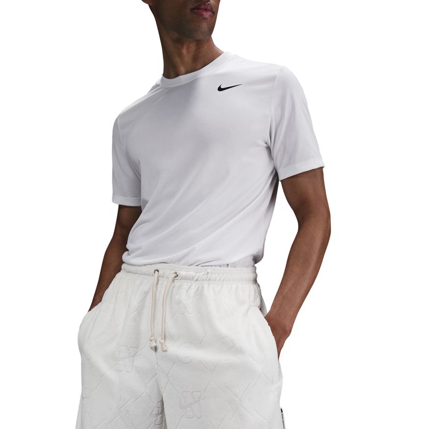 M Nike Standard Issue HJ4225-133 - Velora