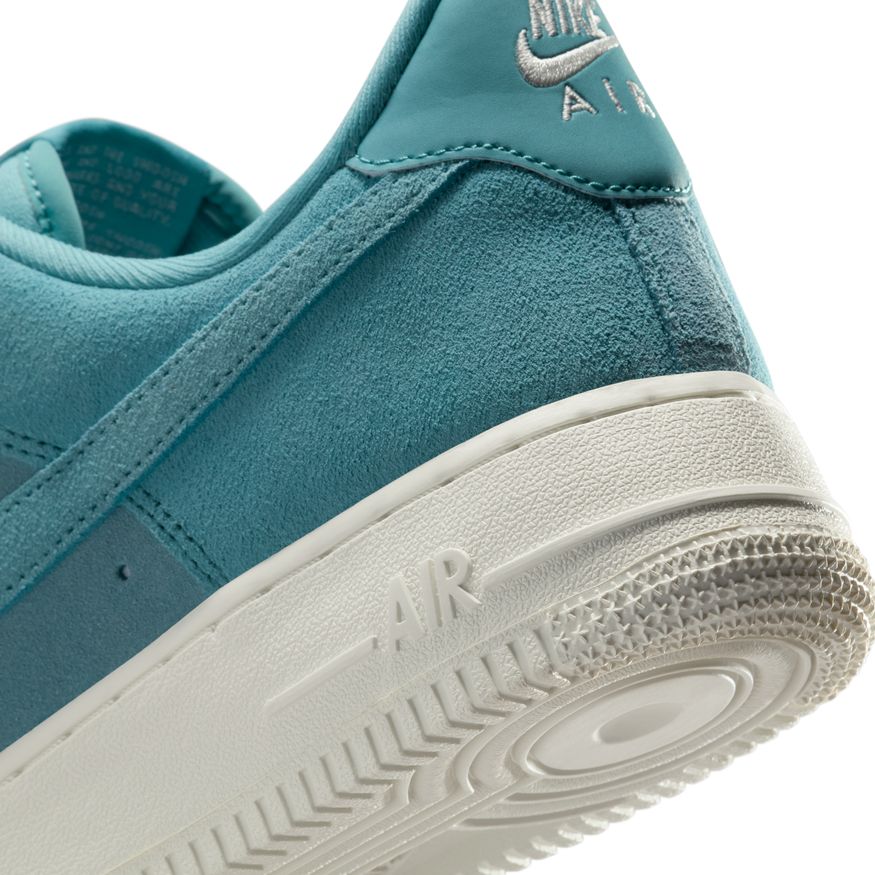 W Nike Air Force 1 '07 HJ5336-400 - Velora