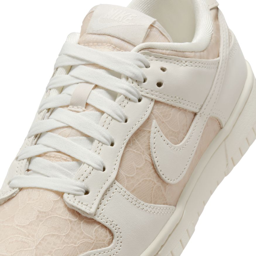 W Nike Dunk Low HJ5870-100 - Velora