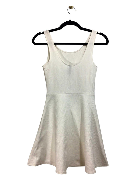 H&M Regular fit Shift Dress in White - 2 - Velora