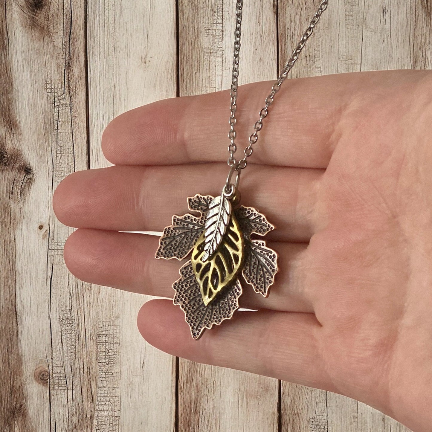 Maple Leaf Necklace - Velora