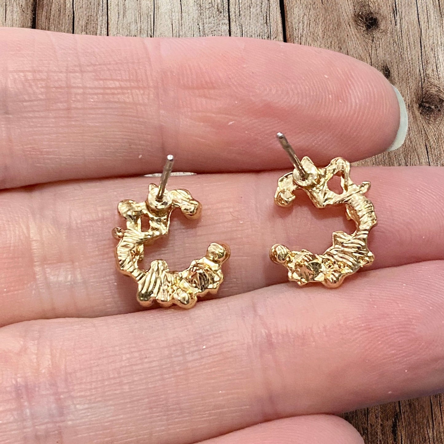 Crescent Bloom Stud Earrings – Floral Halo Design - Sparkle - Velora