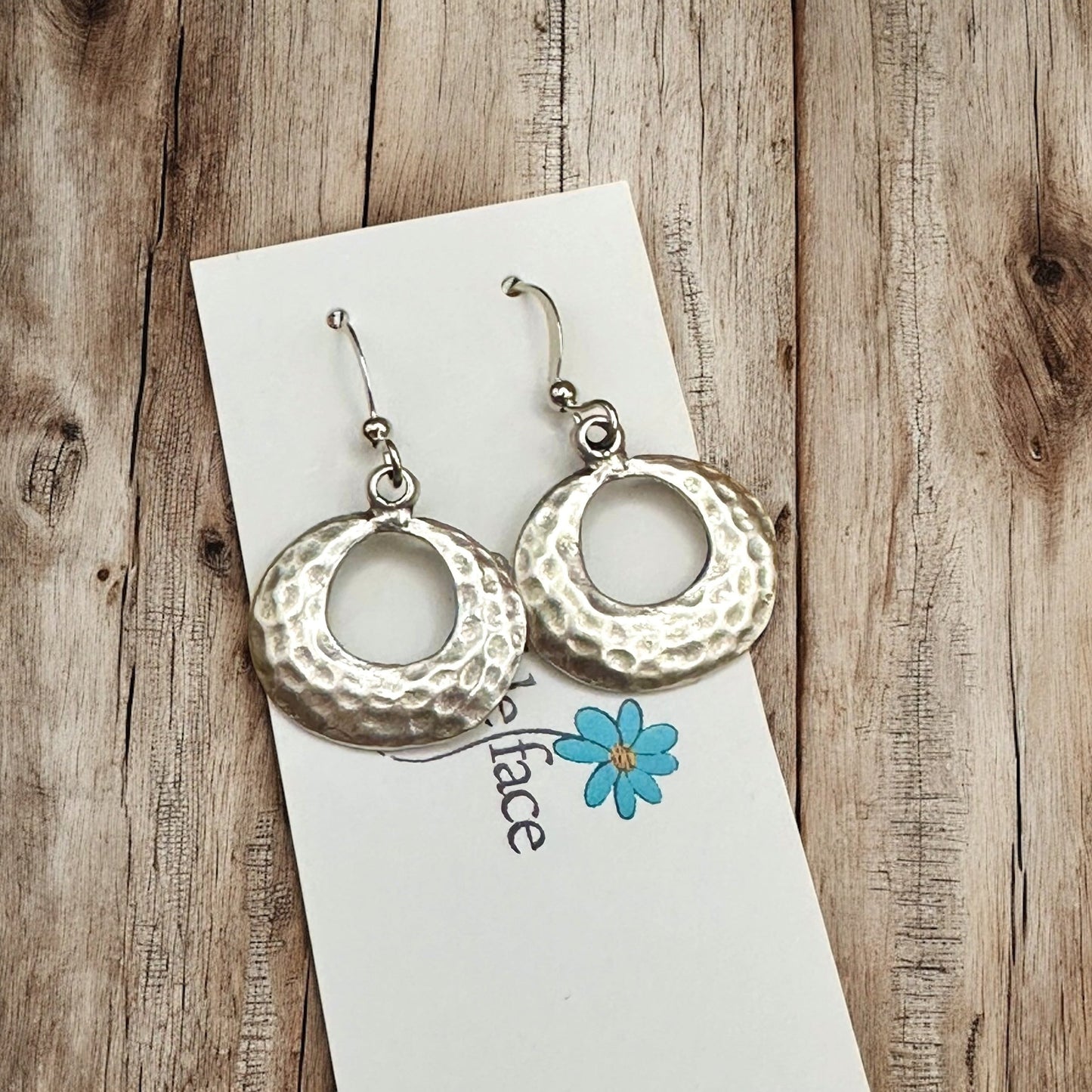 Textured Hoop Earrings - Velora