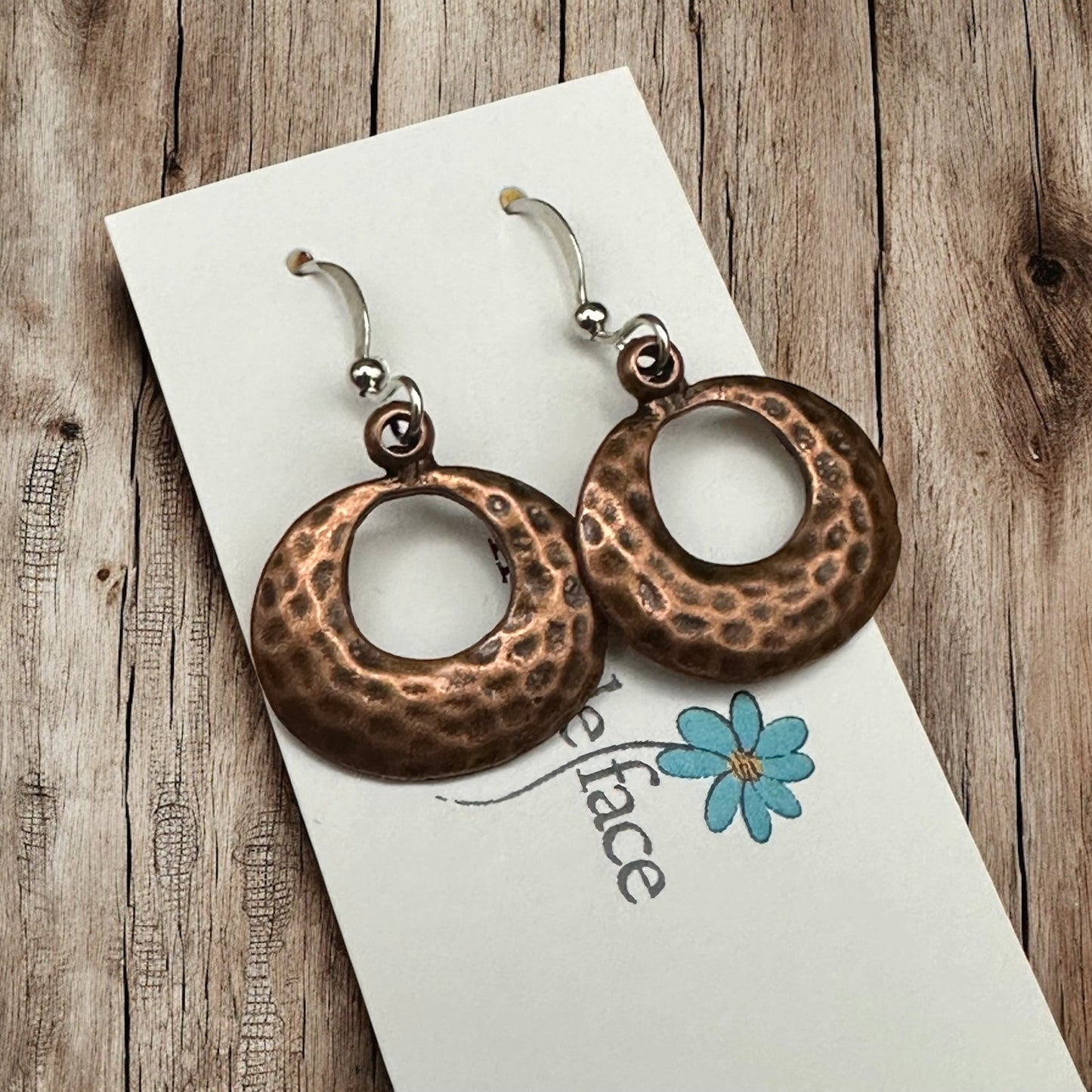 Textured Hoop Earrings - Velora
