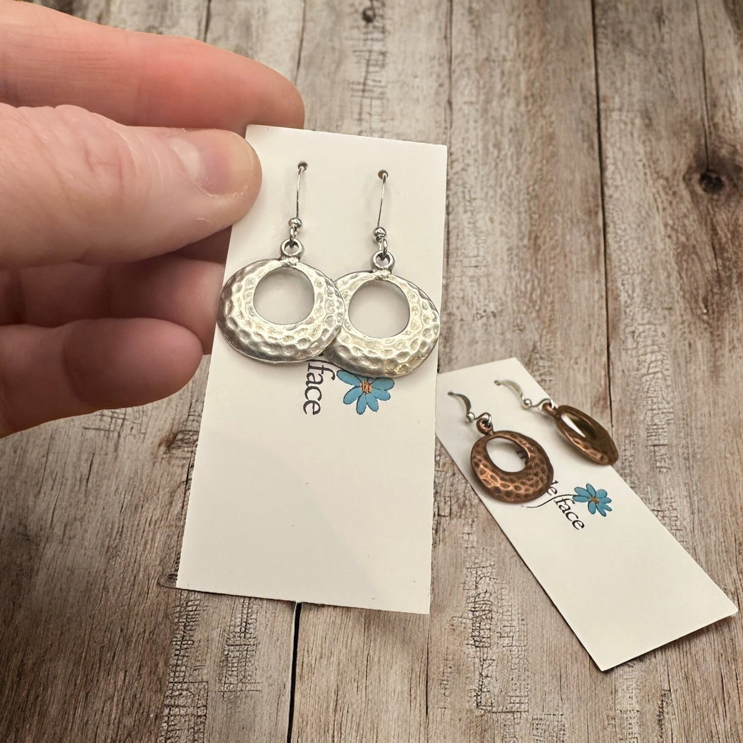 Textured Hoop Earrings - Velora
