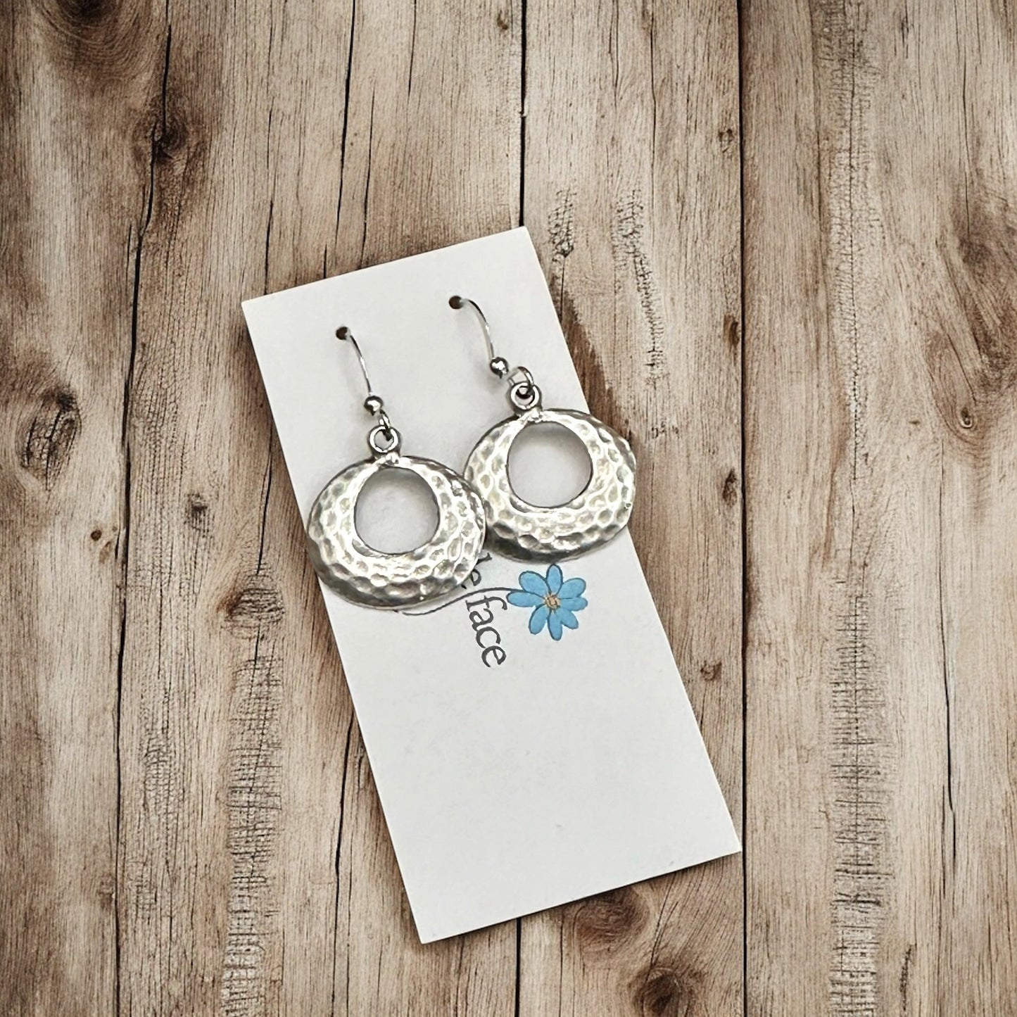 Textured Hoop Earrings - Velora