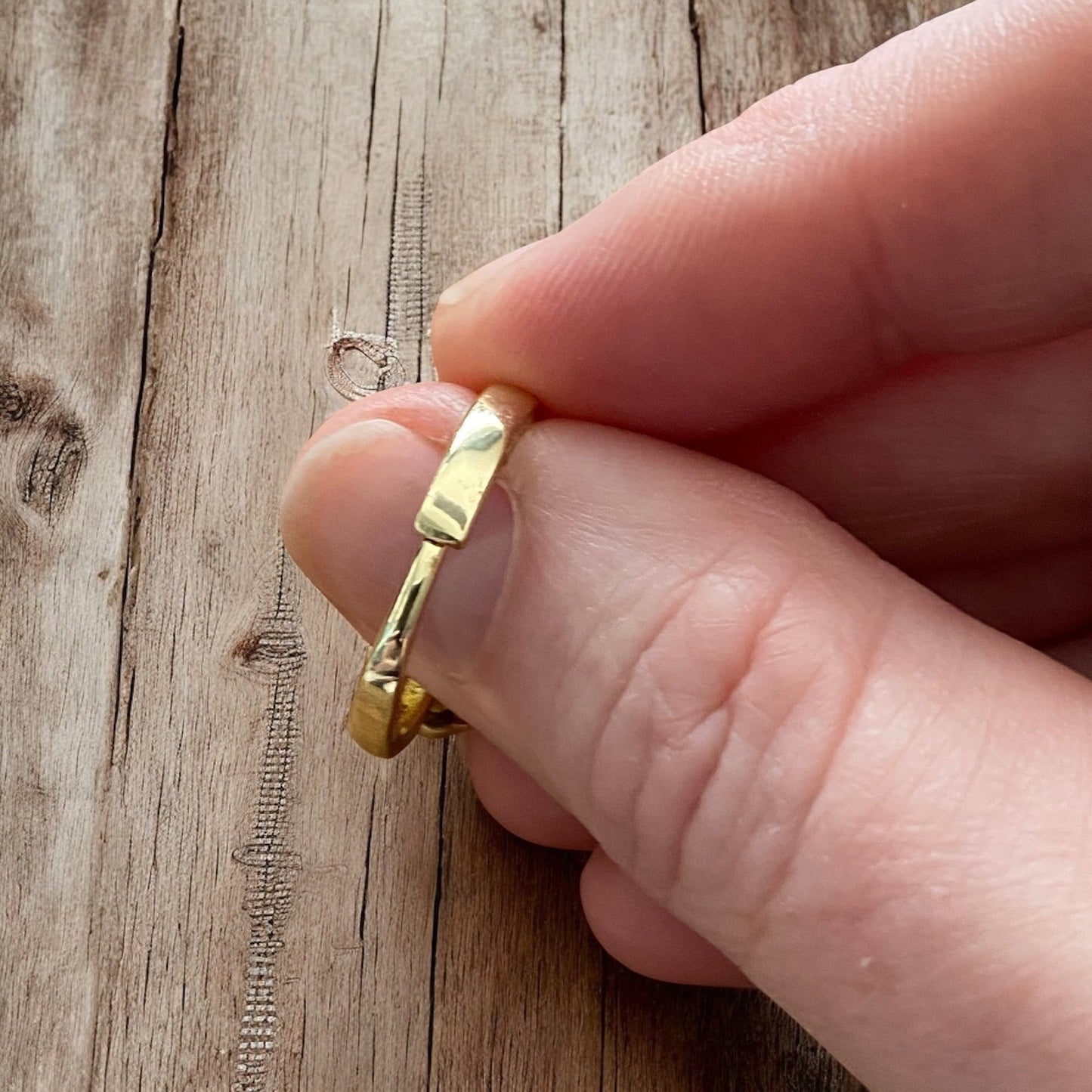 Daisy Fidget Ring – Adjustable Spinner Ring for Anxiety Relief - Velora