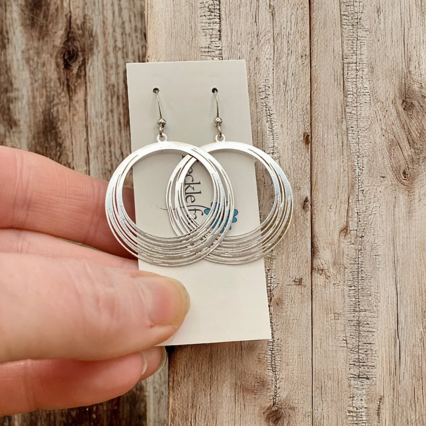 Lightweigh Circle Earrings - Velora