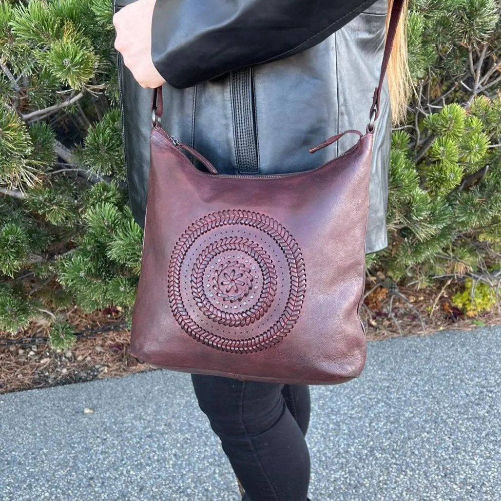 MET Floral Stitch Leather Tote with Adjustable Strap Boutique of Leathers/Open Road