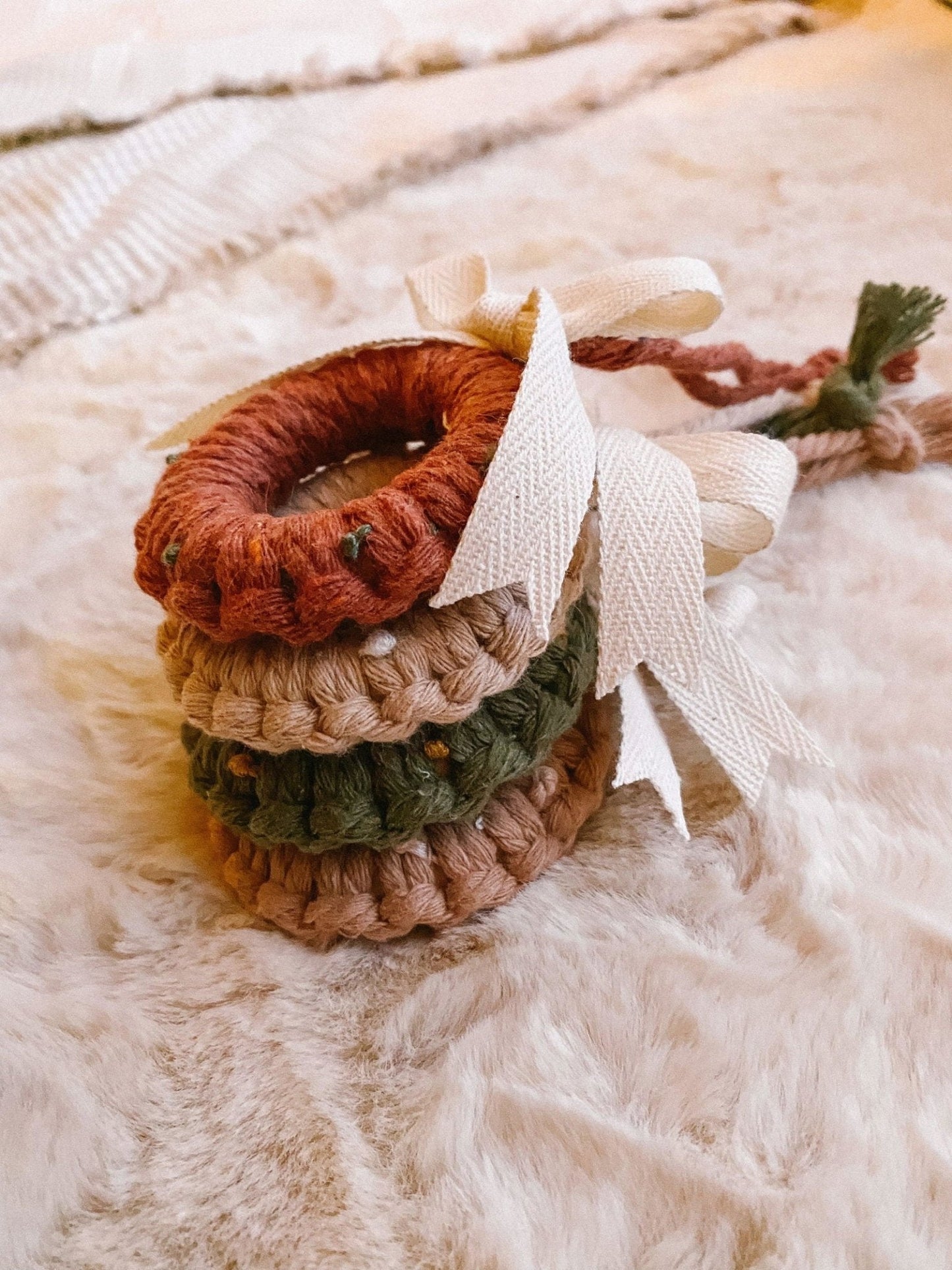 Macrame Wreath Ornament - Velora Luxury Fashion