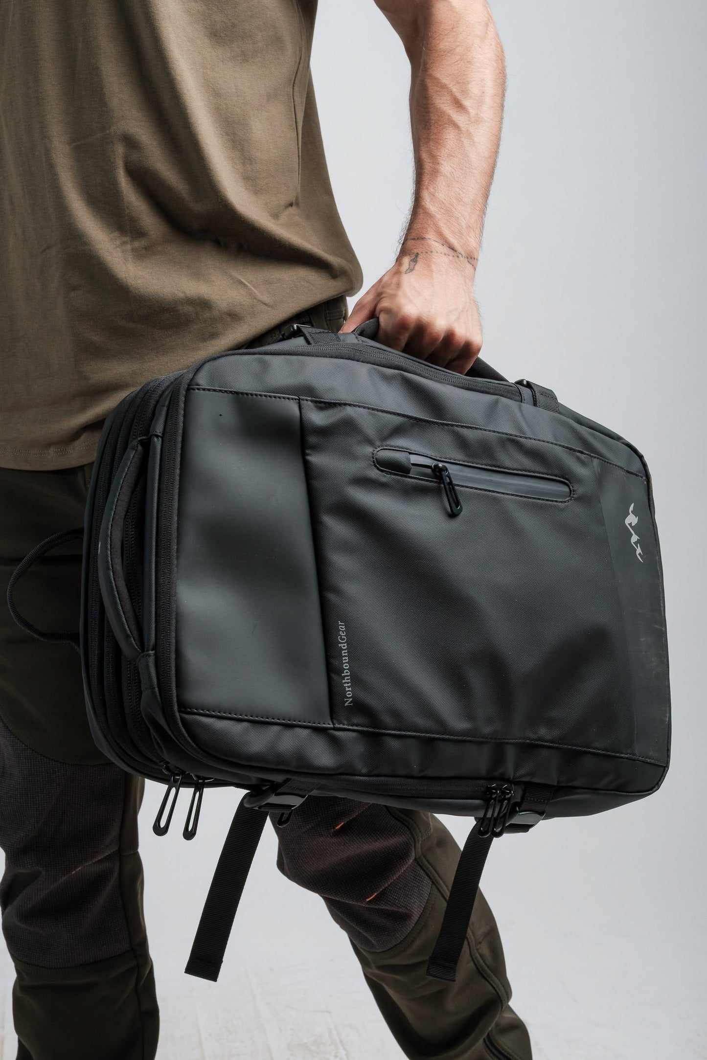 "Voyager" Expandable Backpack 26L / 38L with Built-in Rain Coat Northbound Gear
