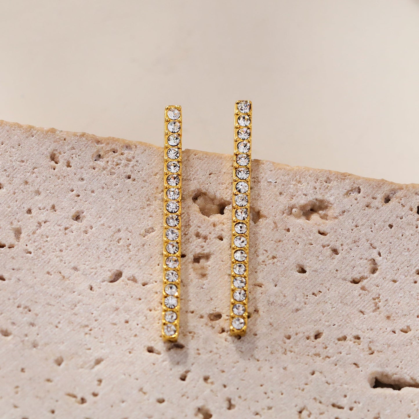 REGINA: Pavé Bar Stud Earrings with Zirconia Gemstones - Velora