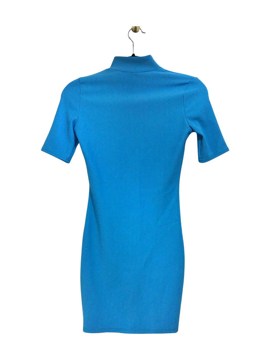 PRETTY LITTLE THING Regular fit Midi Dress in Blue - 2 - Velora