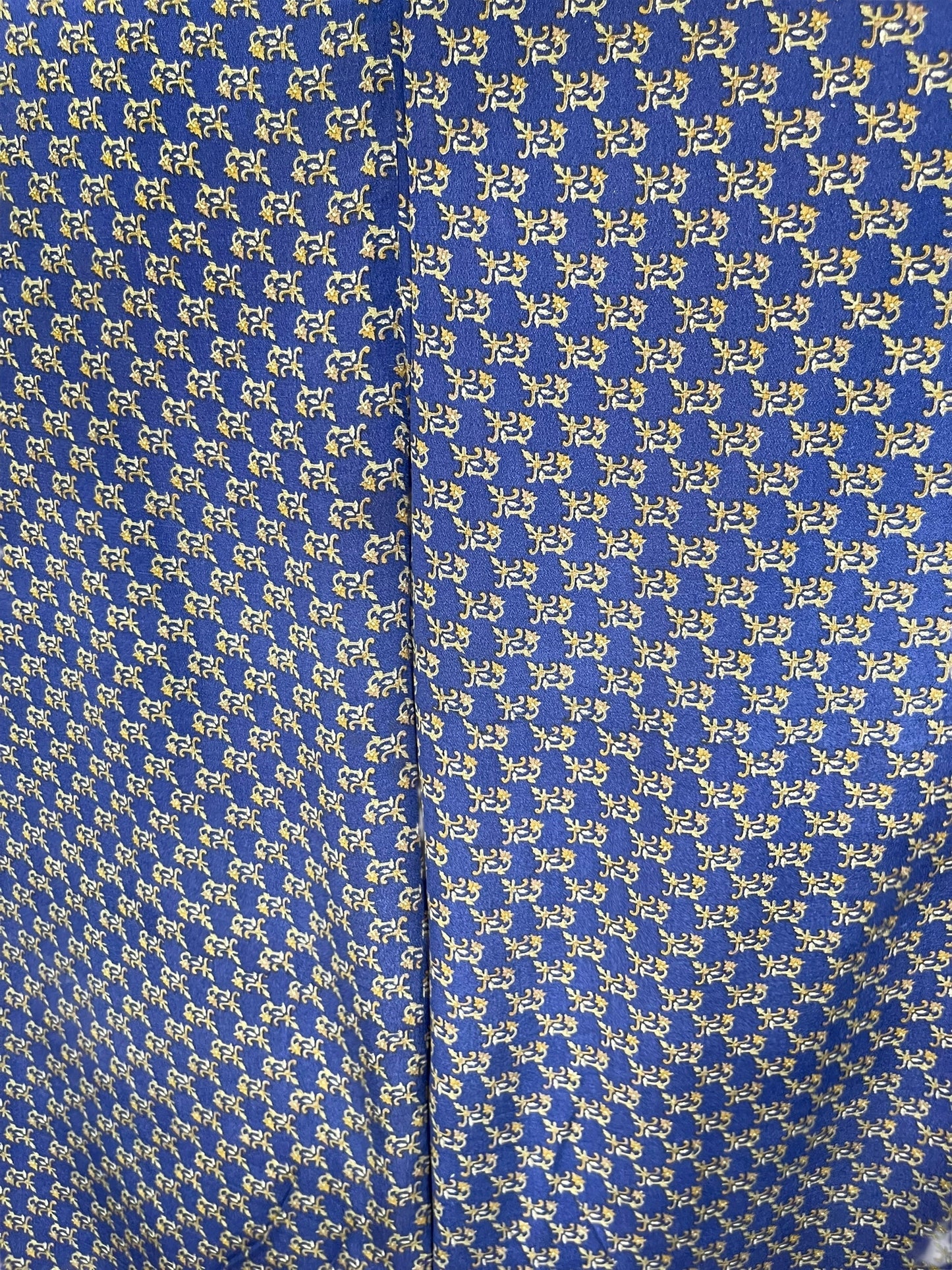 PRC7001 Avatar Pure Silk Cardigan - Velora