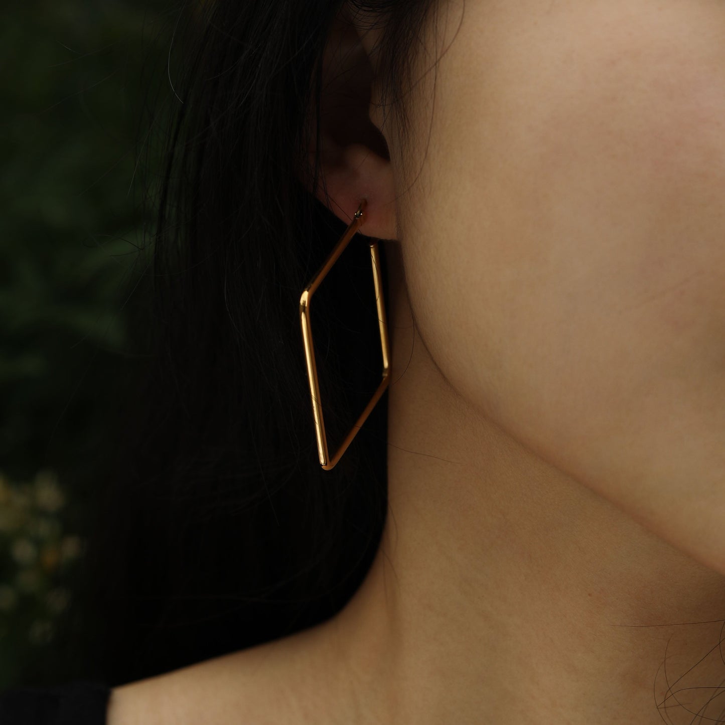REILYNN Square Shaped Gold Hoops - Velora