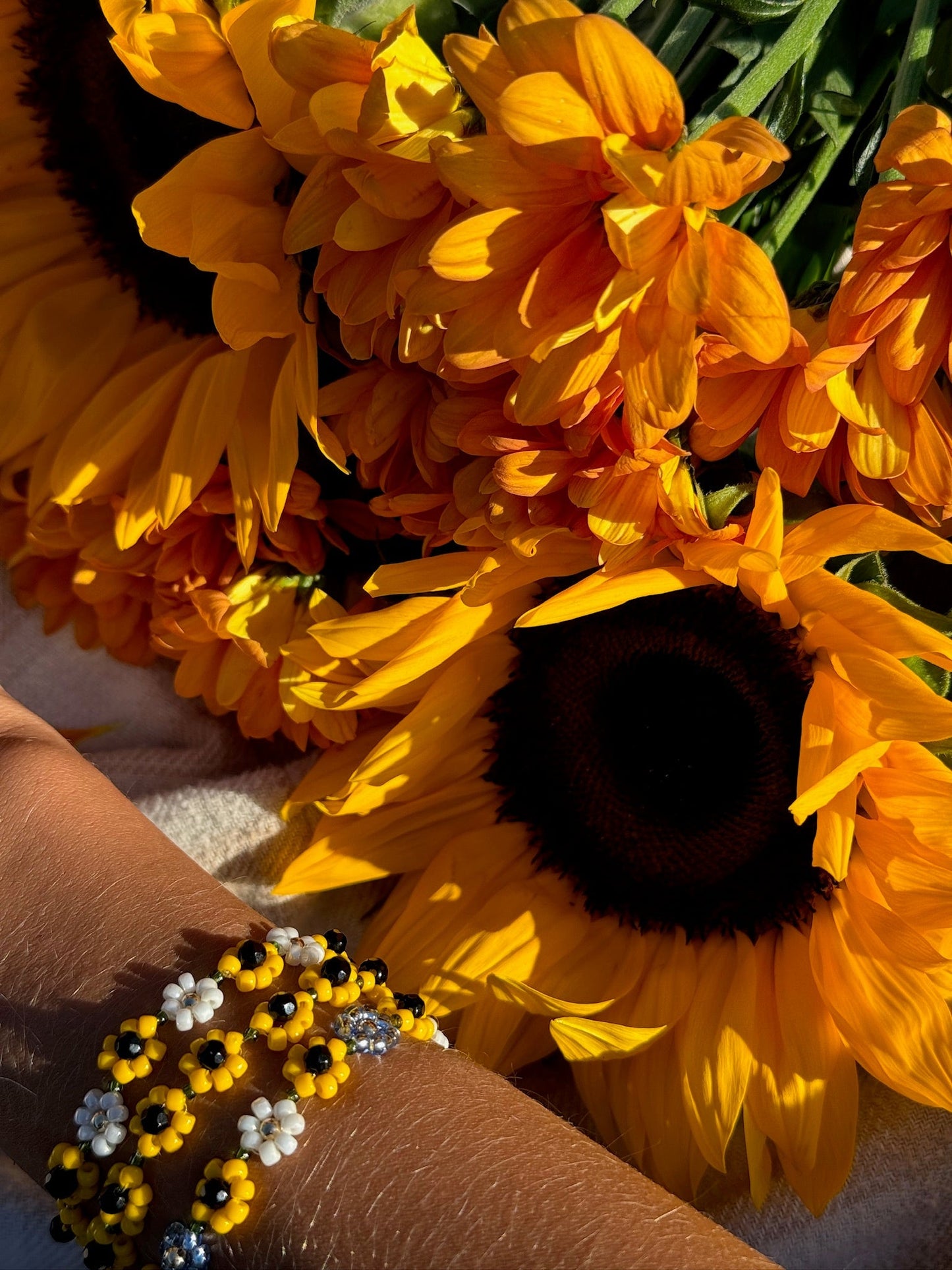 The Golden Grove Sunflower bracelets🌻 - Velora Luxury Fashion