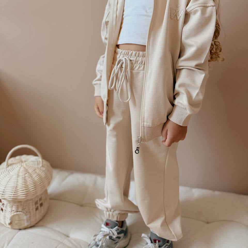 Urban Cool Girls Jogger Set - Velora Luxury Fashion