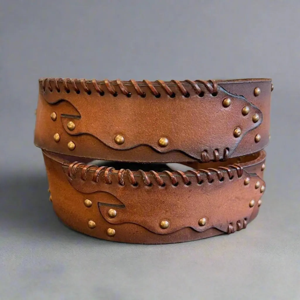 Women's Full-Grain Leather Belt with Studs Boutique of Leathers/Open Road