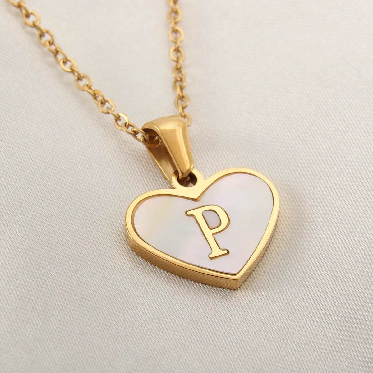26 Letter Heart-shaped Necklace White Shell Love Clavicle Chain Fashion Personalized Necklace For Women Jewelry Valentine's Day - Velora