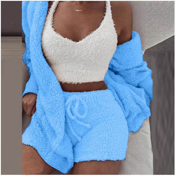 3 Pieces Of Fashionable Ladies Plush Home Clothes - Velora