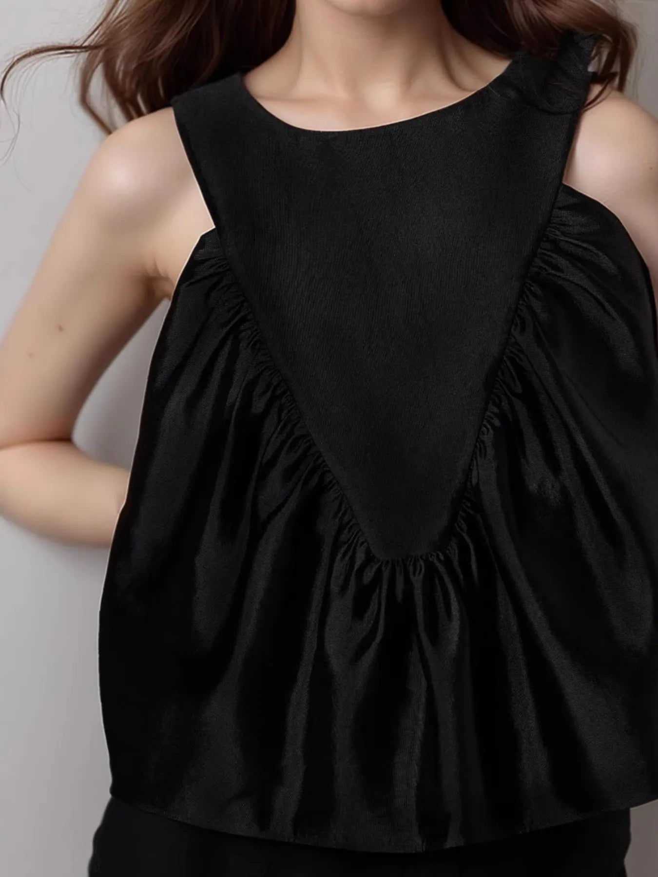 Ruched Round Neck Tank Top - Velora