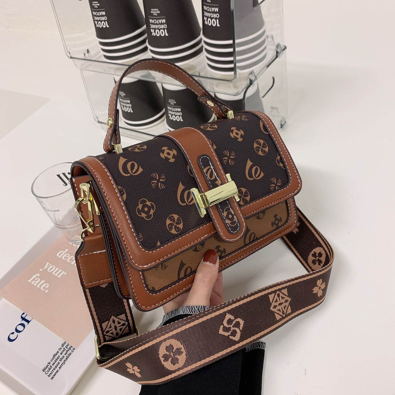 New High-grade flap shoulder crossbody bag for women - Velora