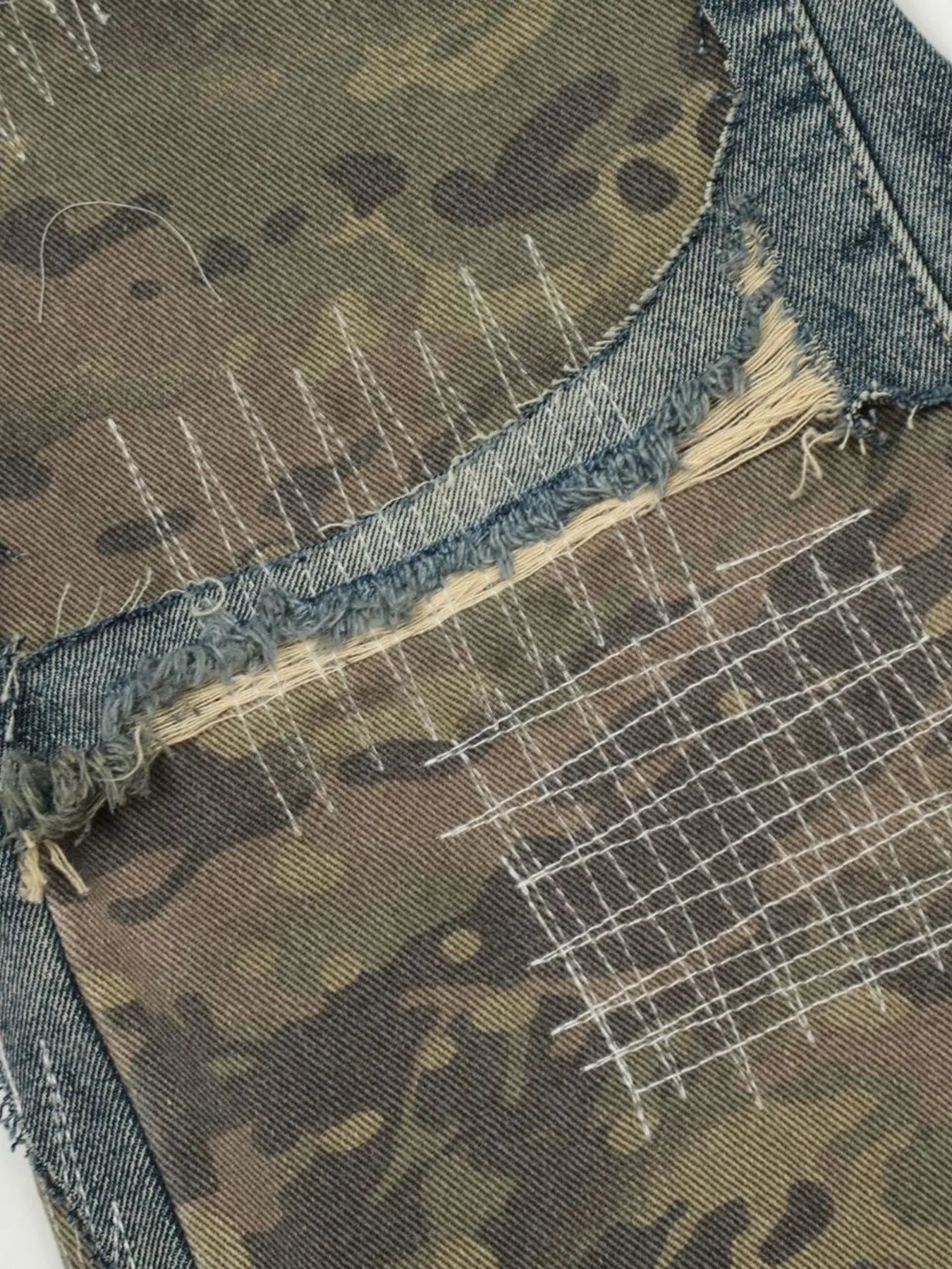 Men's Distressed Camouflage Patchwork Jeans - Velora