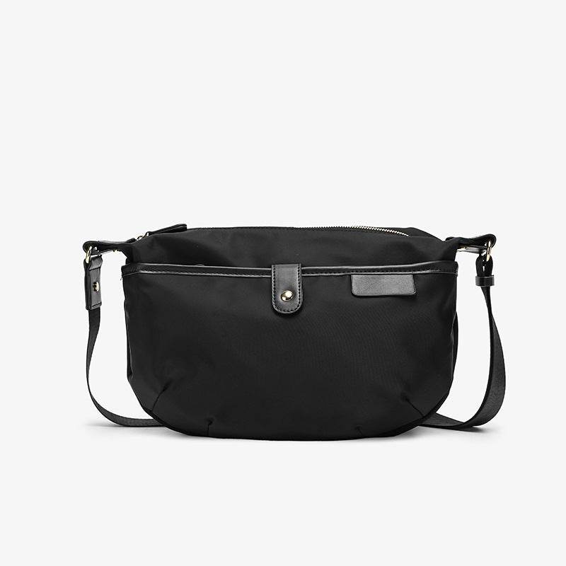 Autumn Contrast Color Minimalist Fashionable Large Capacity Lightweight Quick-dry Casual Shoulder Bag - Velora